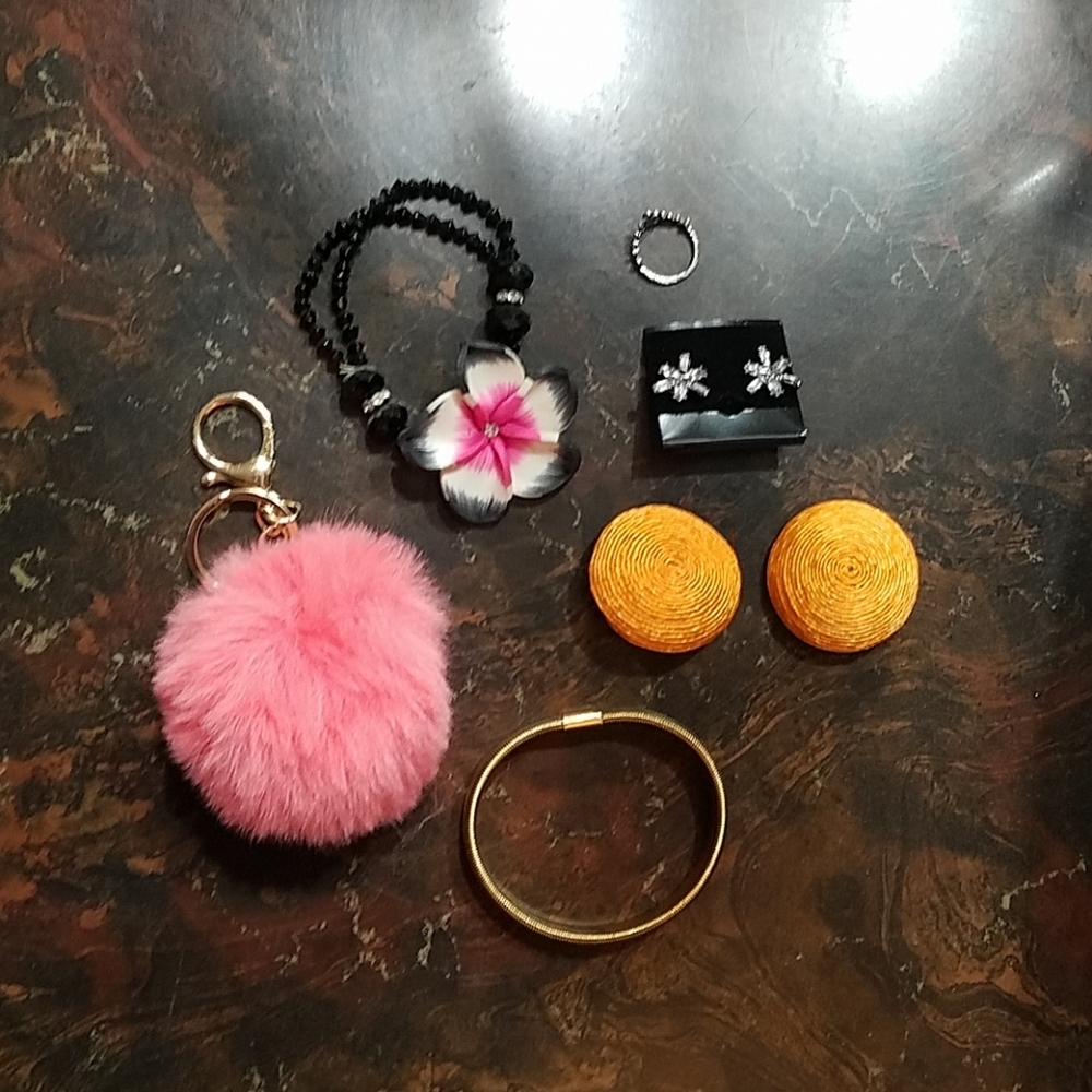 🌻🌻🌻Colorful Costume Jewelry Bundle